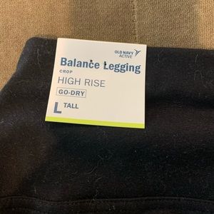 Old Navy Balance Legging Crop (Tall)